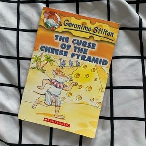 Geronimo stilton the curse of the cheese pyramid